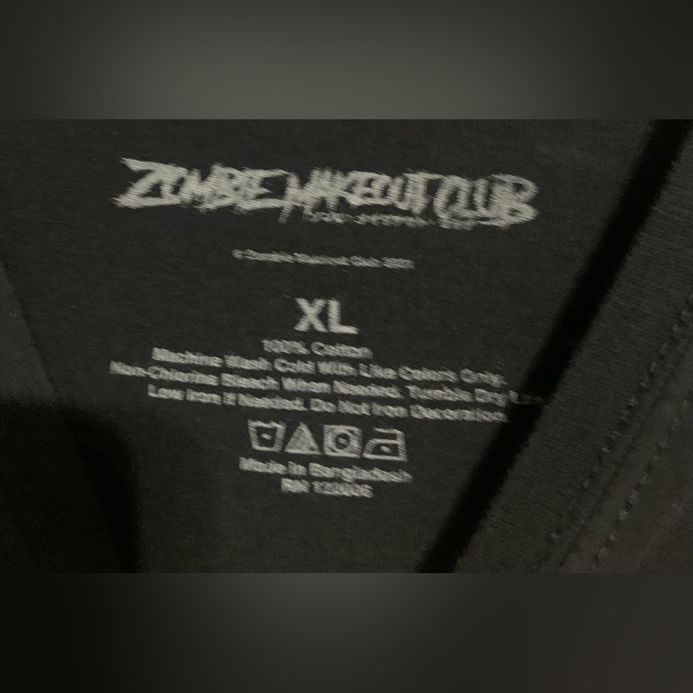 Zombie Makeout Club Short Sleeve Tee - Picture 3 of 3